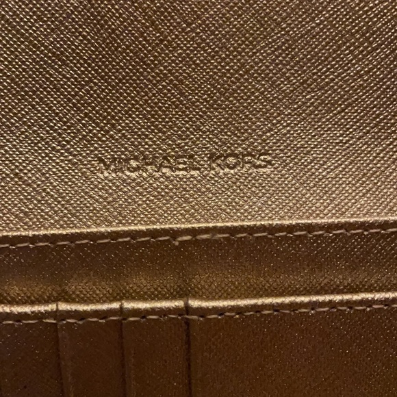 Michael Kors Gold Wallet - Picture 4 of 9